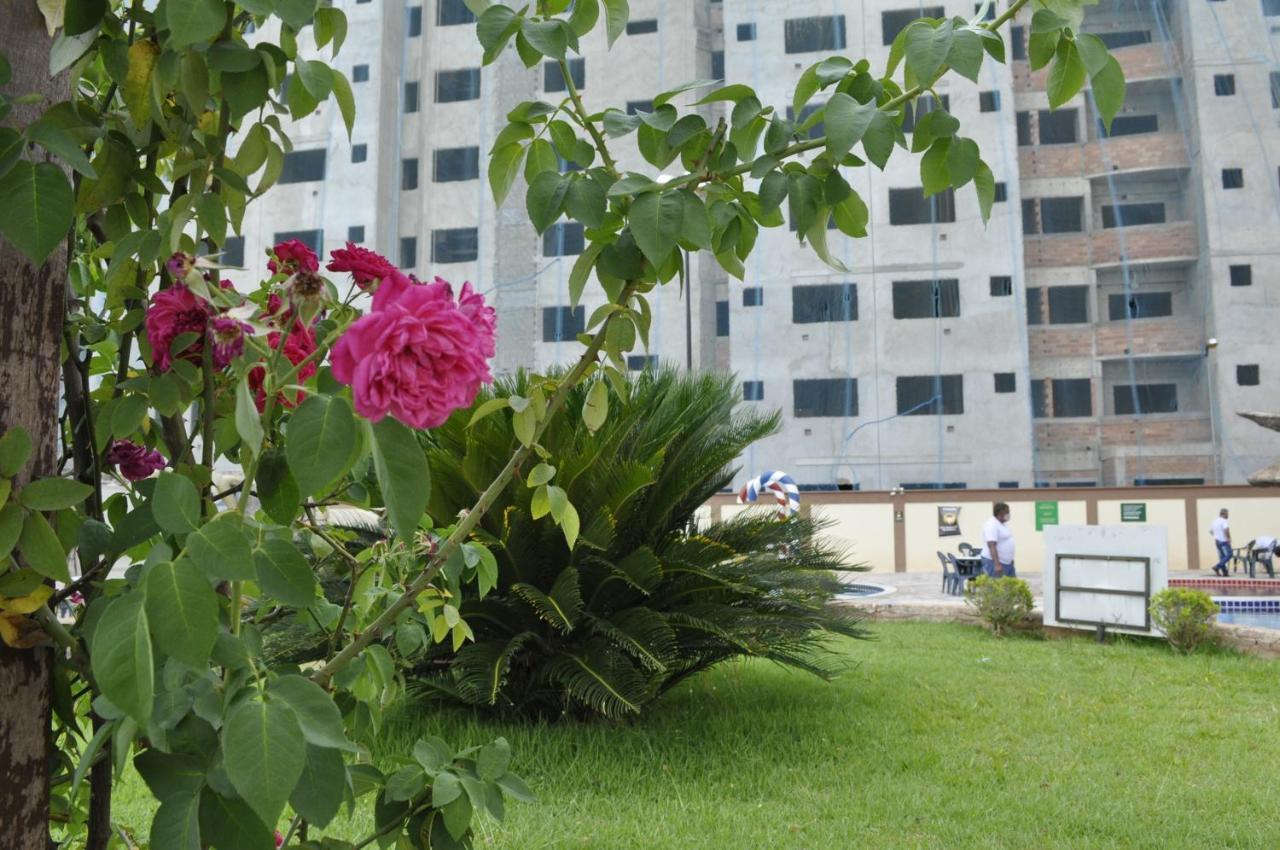 Апартаменты Apartamento Golden Dolphin Supreme - Achei Ferias Калдас-Новас Экстерьер фото