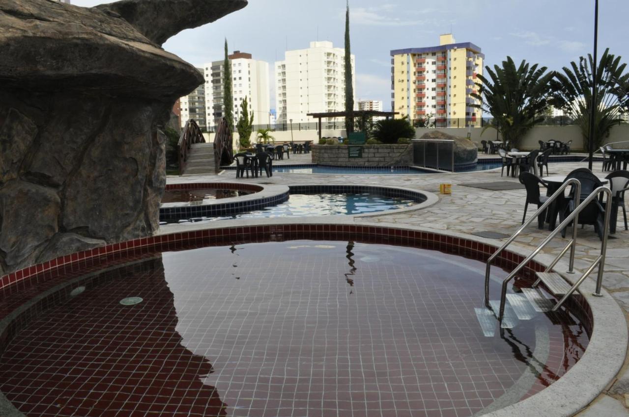 Апартаменты Apartamento Golden Dolphin Supreme - Achei Ferias Калдас-Новас Экстерьер фото
